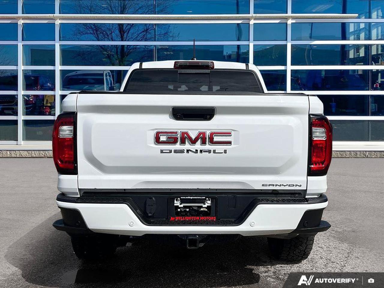 2023 GMC Canyon Denali | Leather | Navigation | Sunroof | Heads Up Display | Ventilated Seats | Power Seats | Photo