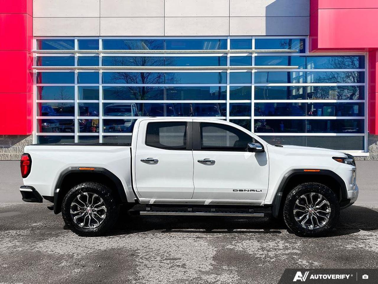 2023 GMC Canyon Denali | Leather | Navigation | Sunroof | Heads Up Display | Ventilated Seats | Power Seats | Photo