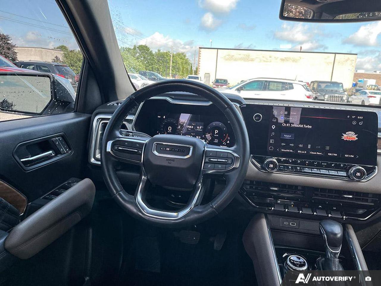 2023 GMC Canyon Denali | Leather | Navigation | Sunroof | Heads Up Display | Ventilated Seats | Power Seats | Photo