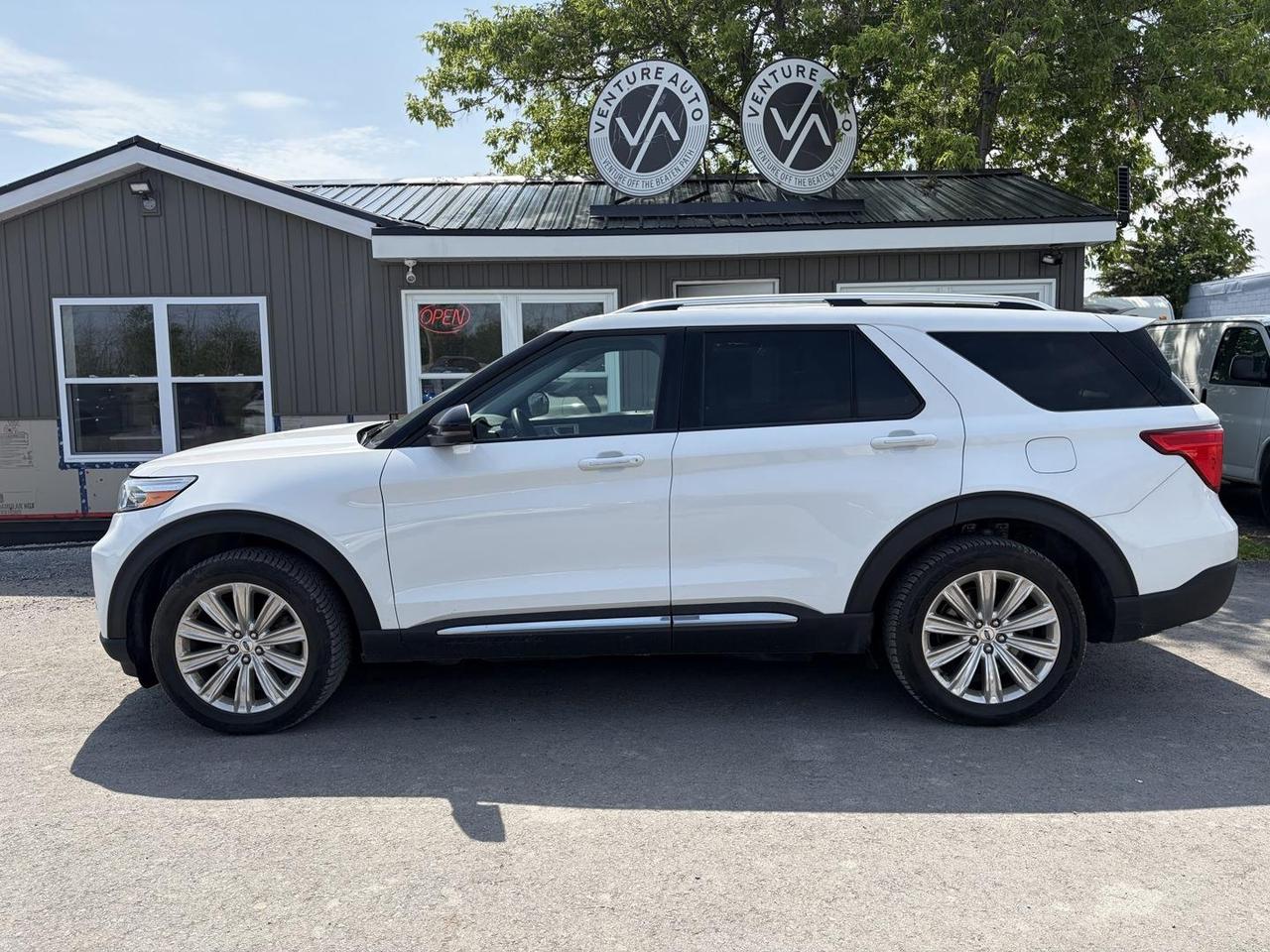 2022 Ford Explorer Limited 4dr 4x4 Photo