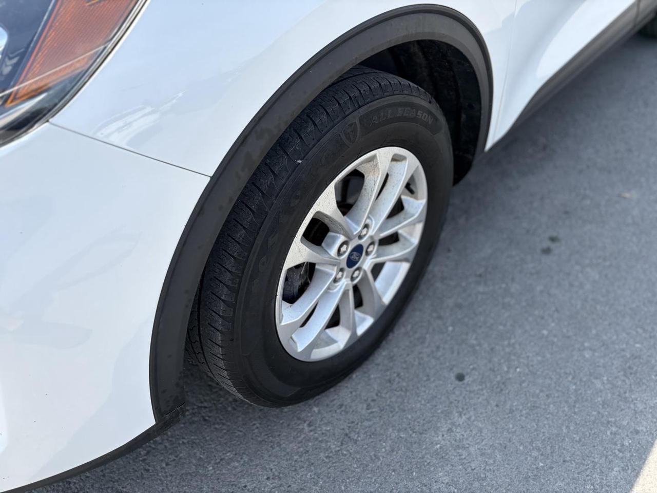 2021 Ford Escape SE 4dr Front-wheel Drive Photo
