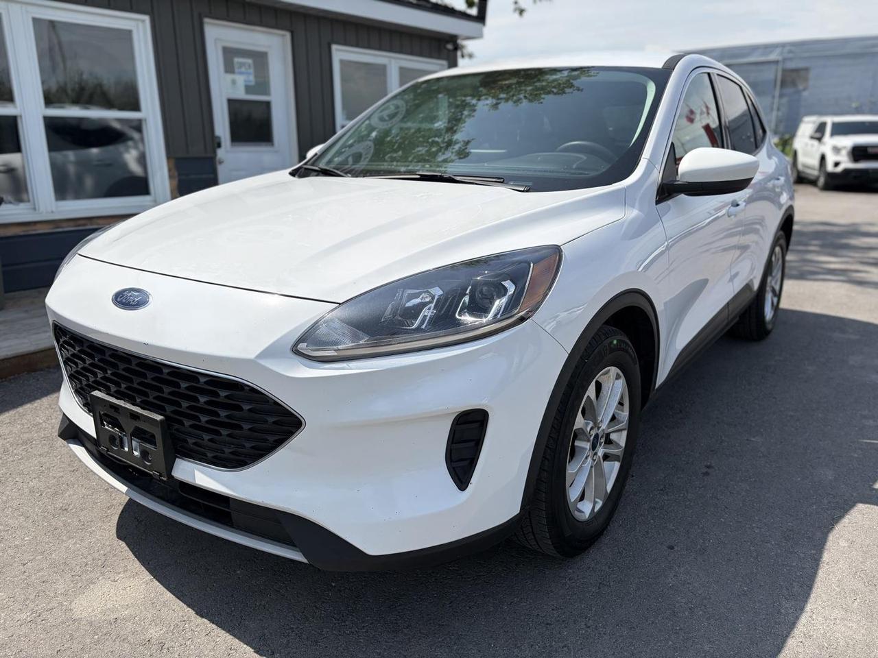 2021 Ford Escape SE 4dr Front-wheel Drive Photo