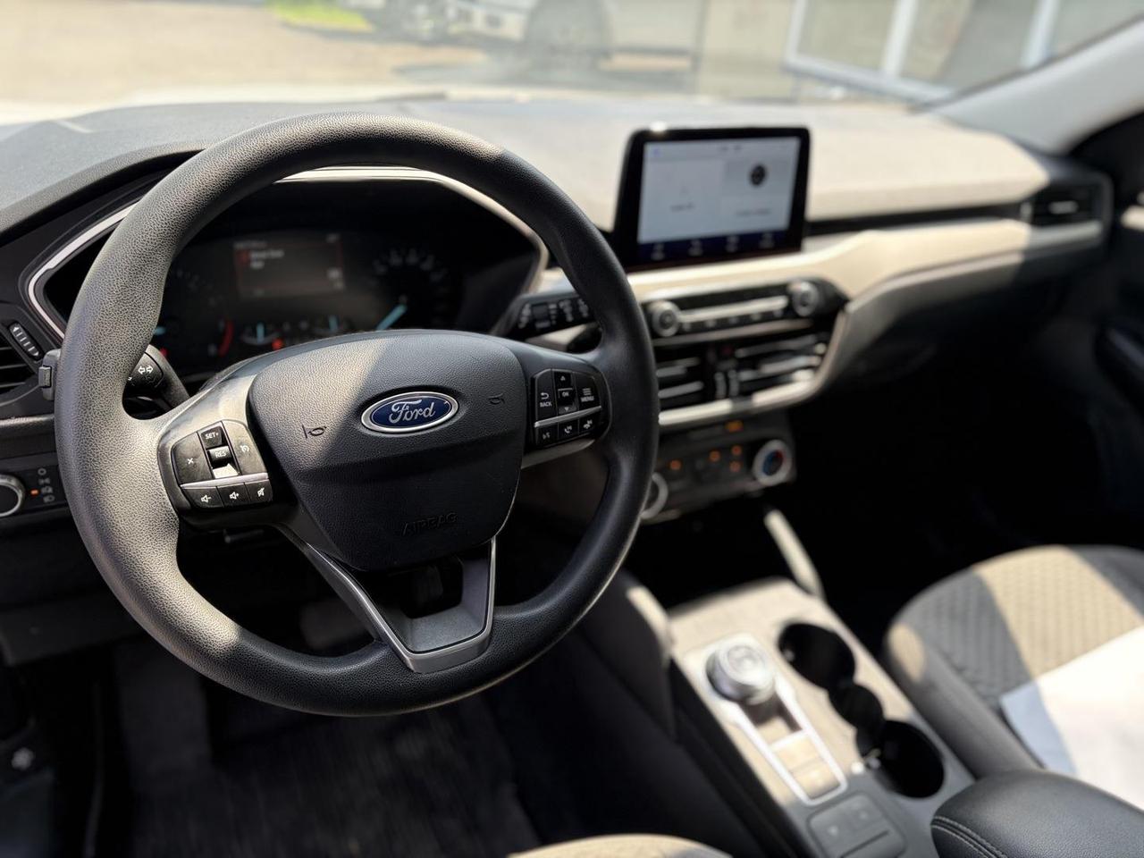 2021 Ford Escape SE 4dr Front-wheel Drive Photo