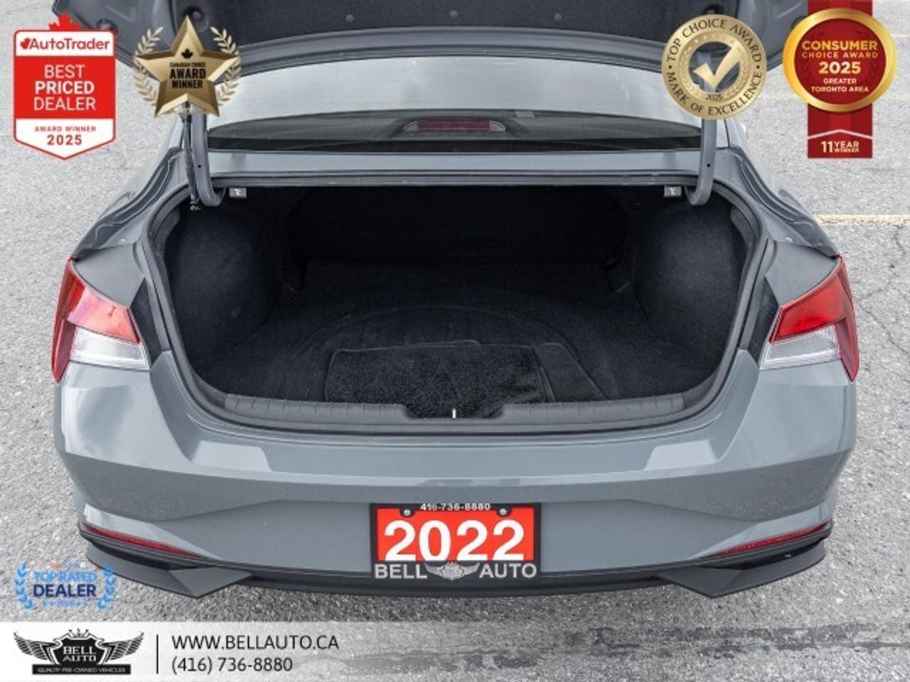 2022 Hyundai Elantra Preferred   B.CAM   BLTH   HTD SEATS   LOWKMS  NOA Photo
