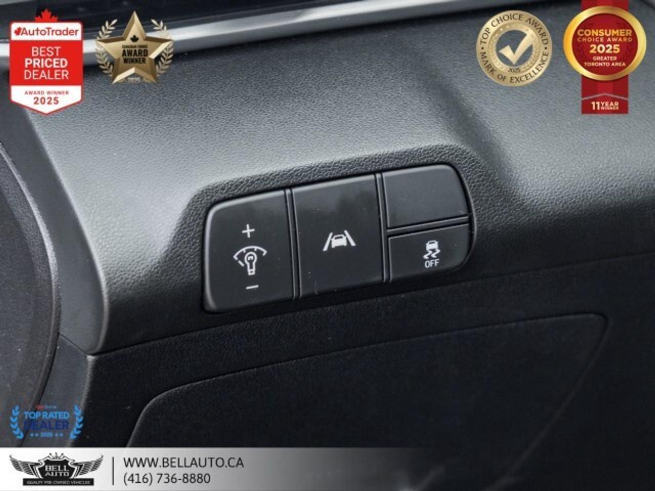 2022 Hyundai Elantra Preferred   B.CAM   BLTH   HTD SEATS   LOWKMS  NOA Photo