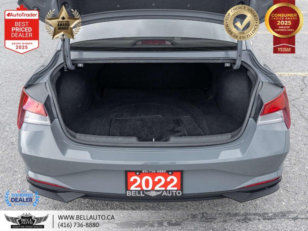 2022 Hyundai Elantra Preferred   CARPLAY   B.CAM   BLTH   HTD SEATS   LOWKMS   NOACCIDENT Photo
