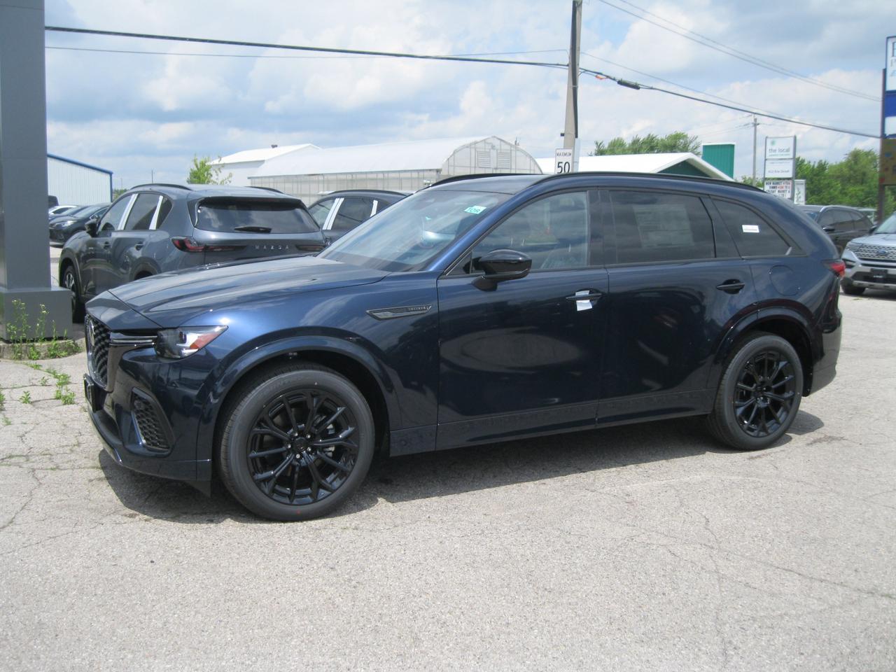 2026 Mazda CX-70 MHEV GT-P 4dr i-ACTIV All-Wheel Drive Sport Utility Photo