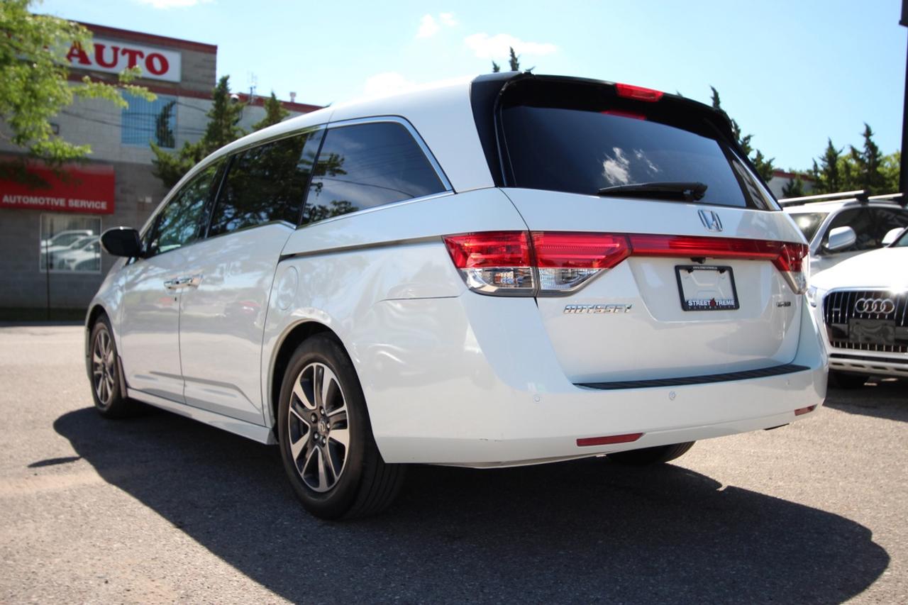 2015 Honda Odyssey Touring - TOP TRIM Photo