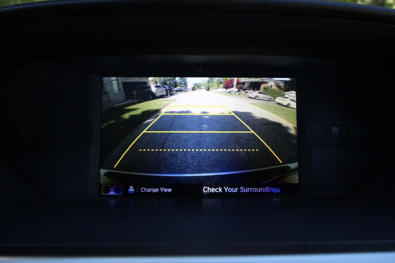 2015 Honda Odyssey Touring - TOP TRIM Photo