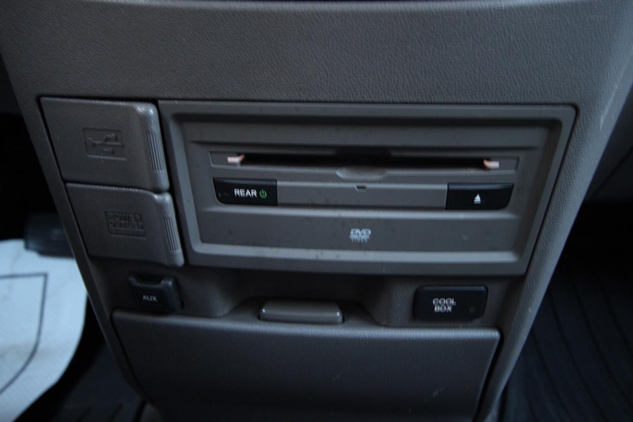 2015 Honda Odyssey Touring - TOP TRIM Photo