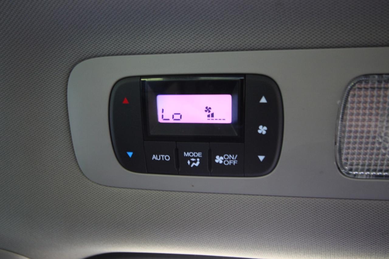 2015 Honda Odyssey Touring - TOP TRIM Photo