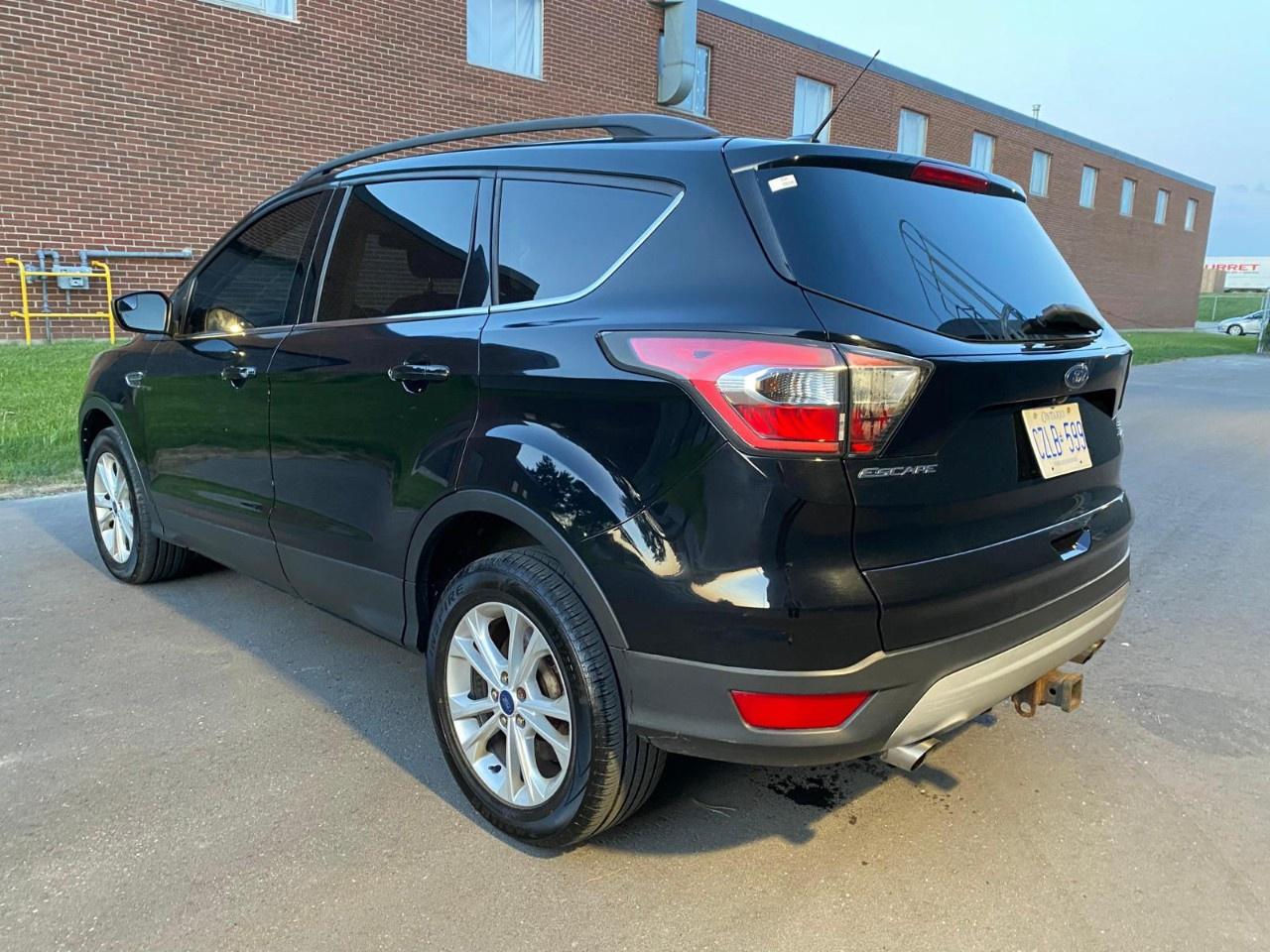 2017 Ford Escape 4WD 4dr SE Photo