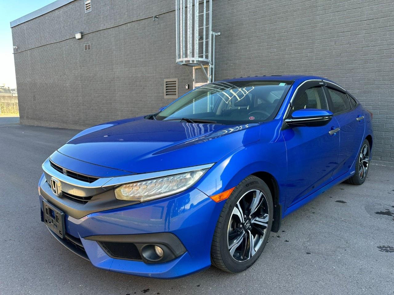 2018 Honda Civic Sedan Touring CVT Sedan Photo