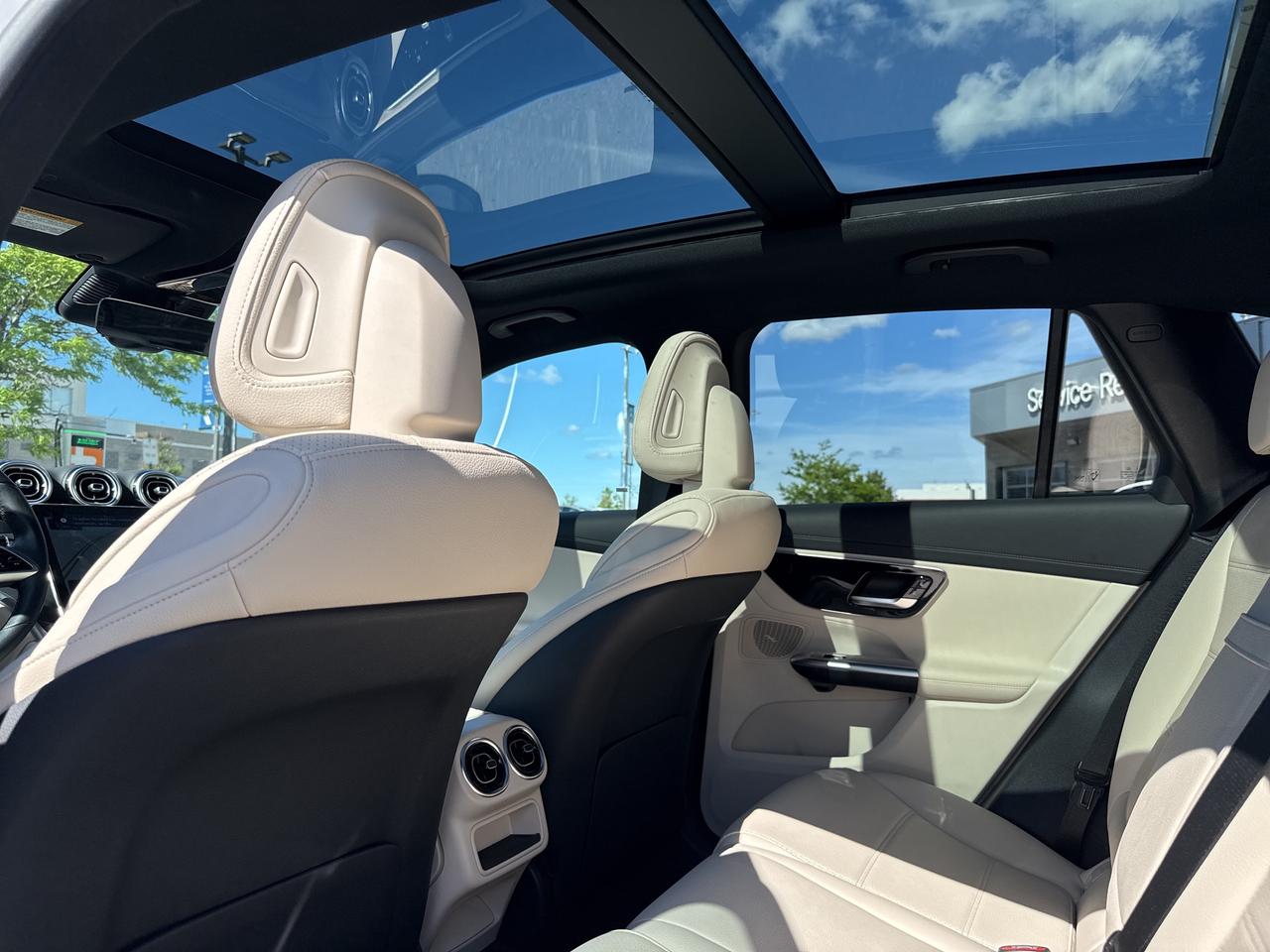 2025 Mercedes-Benz GLC 4MATIC® Photo