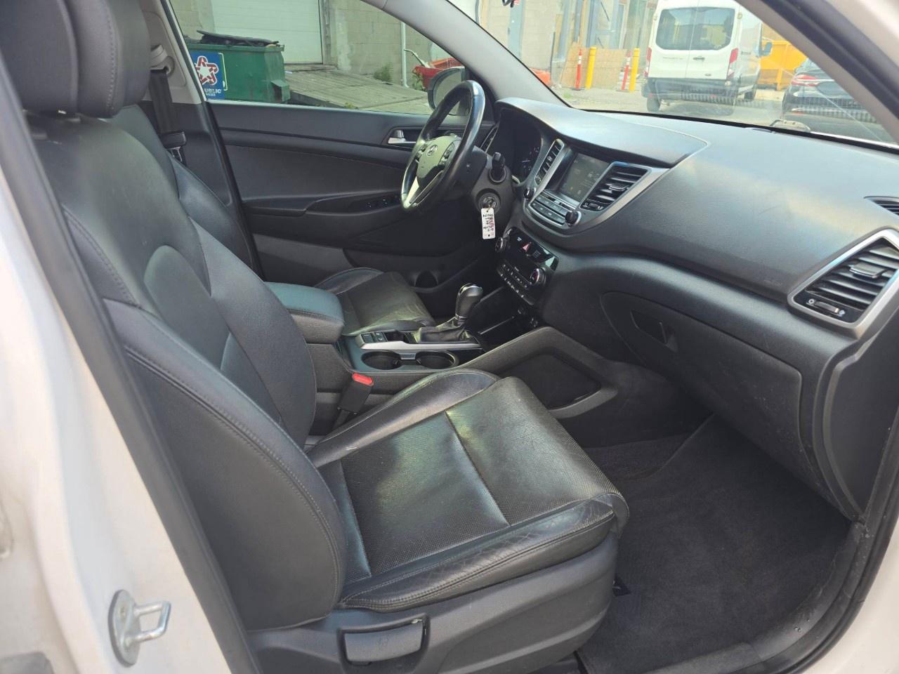 2018 Hyundai Tucson 2.0L SE AWD Photo