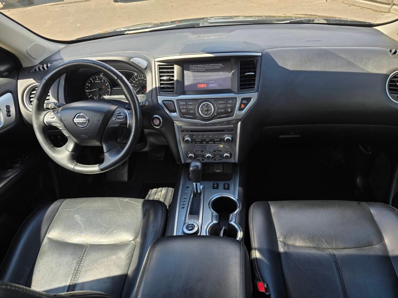 2018 Nissan Pathfinder 4x4 SL Premium Photo