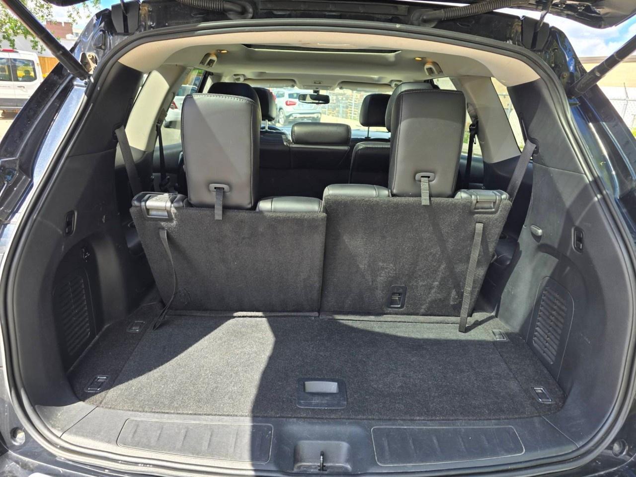 2018 Nissan Pathfinder 4x4 SL Premium Photo