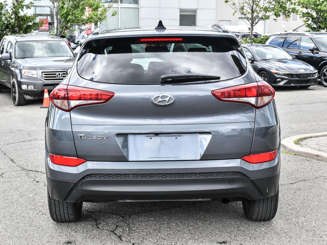 2018 Hyundai Tucson FWD 2.0L SE Photo4