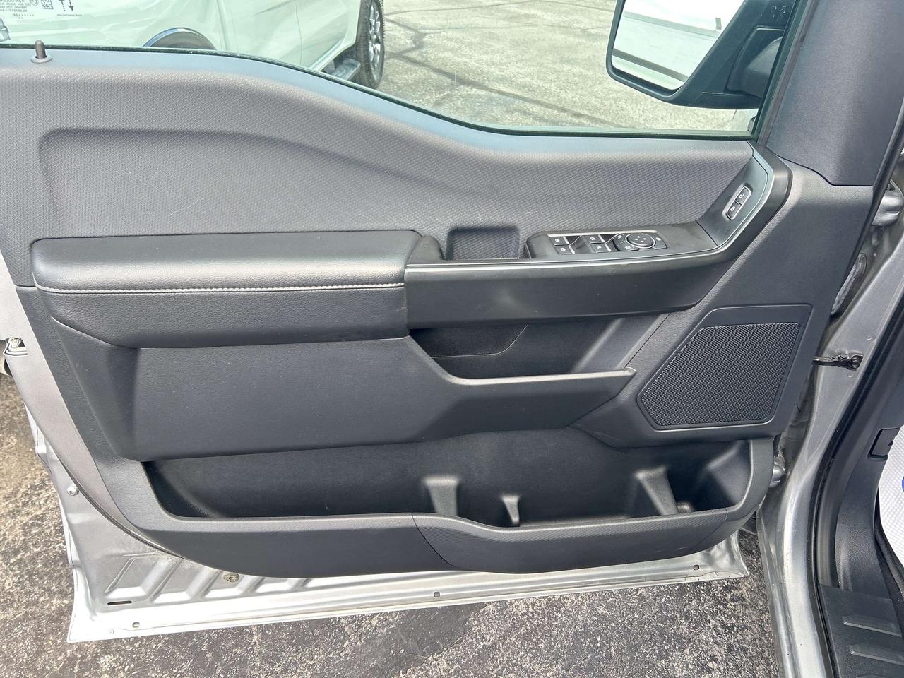 2024 Ford F-150 STX CREW 2.7L BUCKETS - CONSOLE - NAVIGATION Photo
