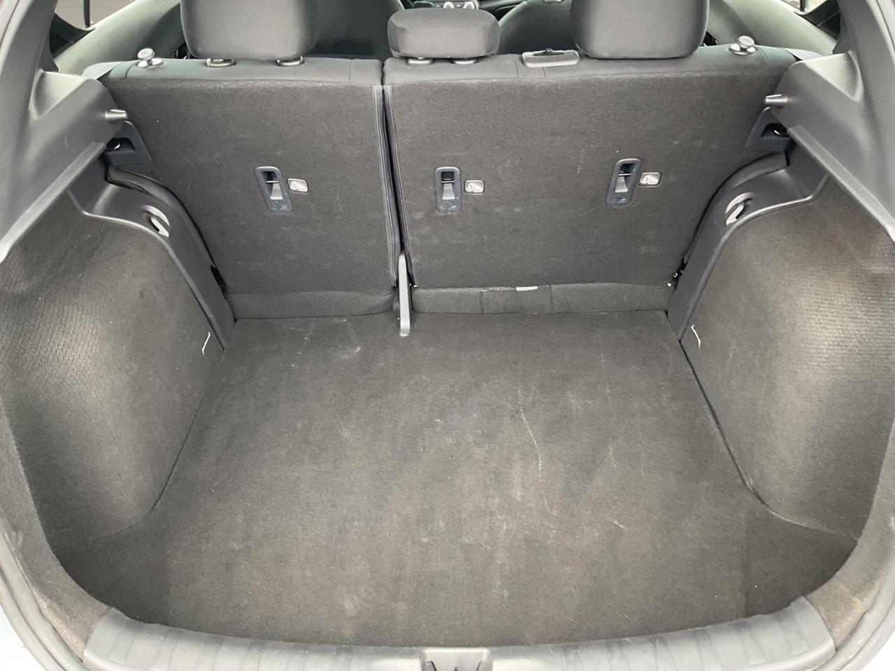 2025 Nissan Kicks Play S 4dr Front-Wheel Drive Photo