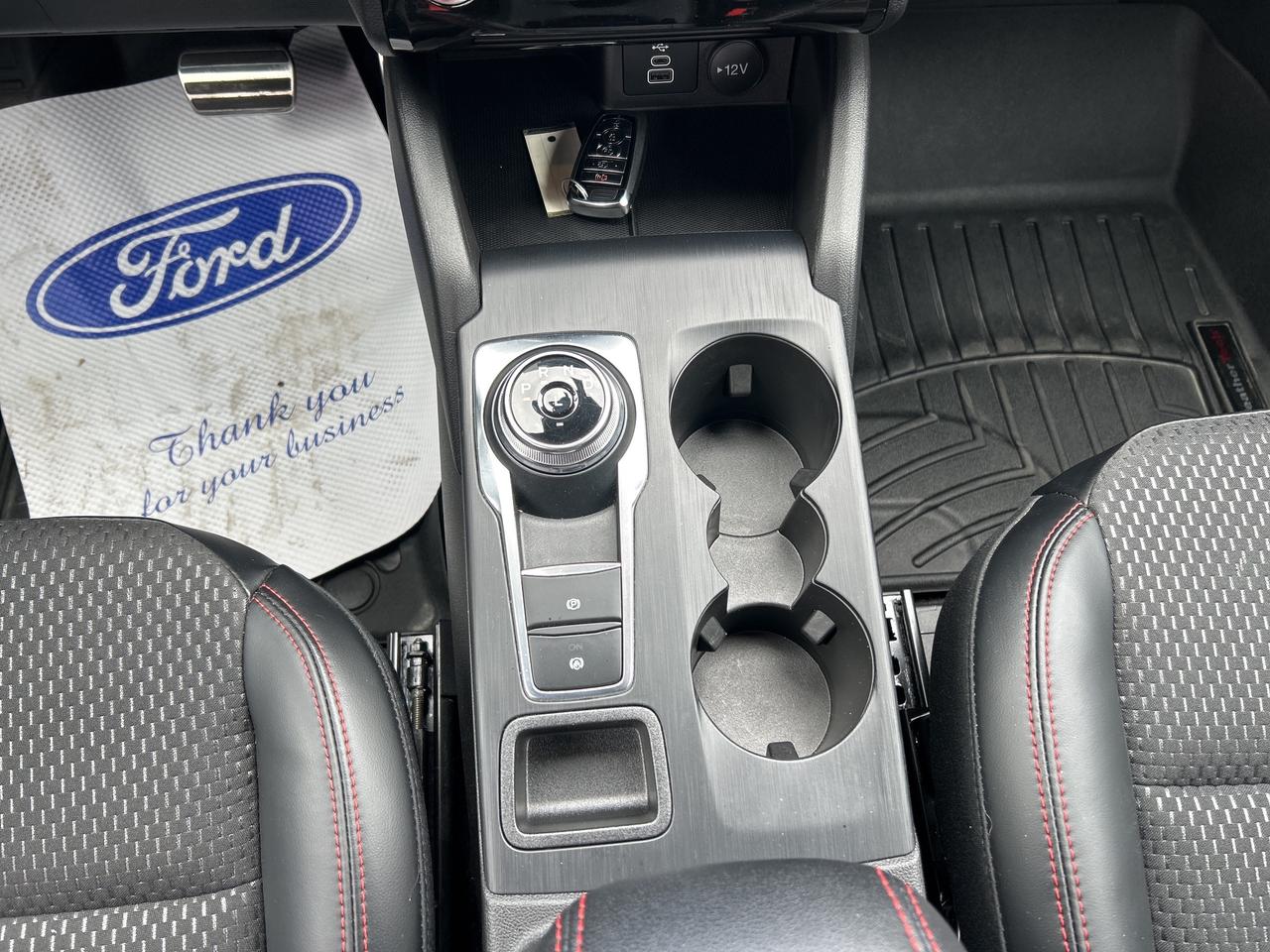 2024 Ford Escape ST LINE 1.5L AWD TECH PKG ADAPTIVE CRUISE 8000KM! Photo