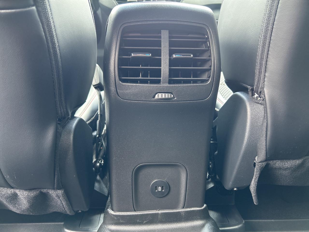 2024 Ford Escape ST LINE 1.5L AWD TECH PKG ADAPTIVE CRUISE 8000KM! Photo