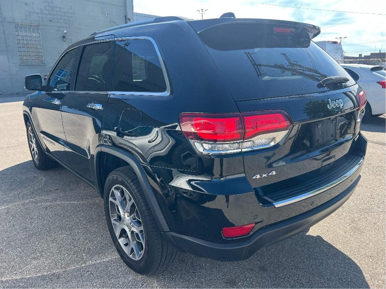 2020 Jeep Grand Cherokee Limited 4x4 *LTHR *NAVI *SUN *LOW KM *CLEAN CARFAX Photo