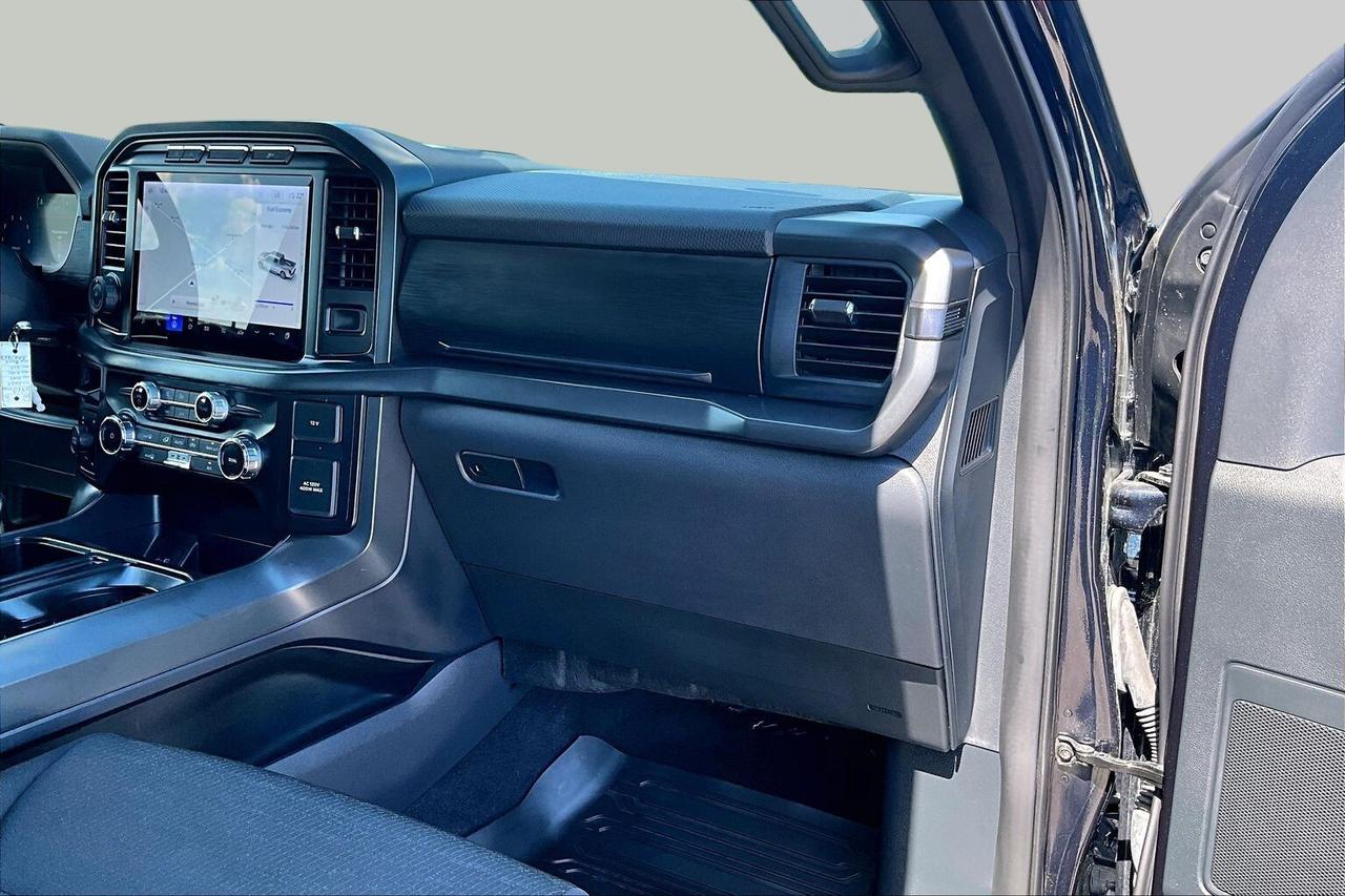 2024 Ford F-150 XLT 4WD   3.5L V6 ECOBOOST   LOW KM   NO ACCIDENTS Photo