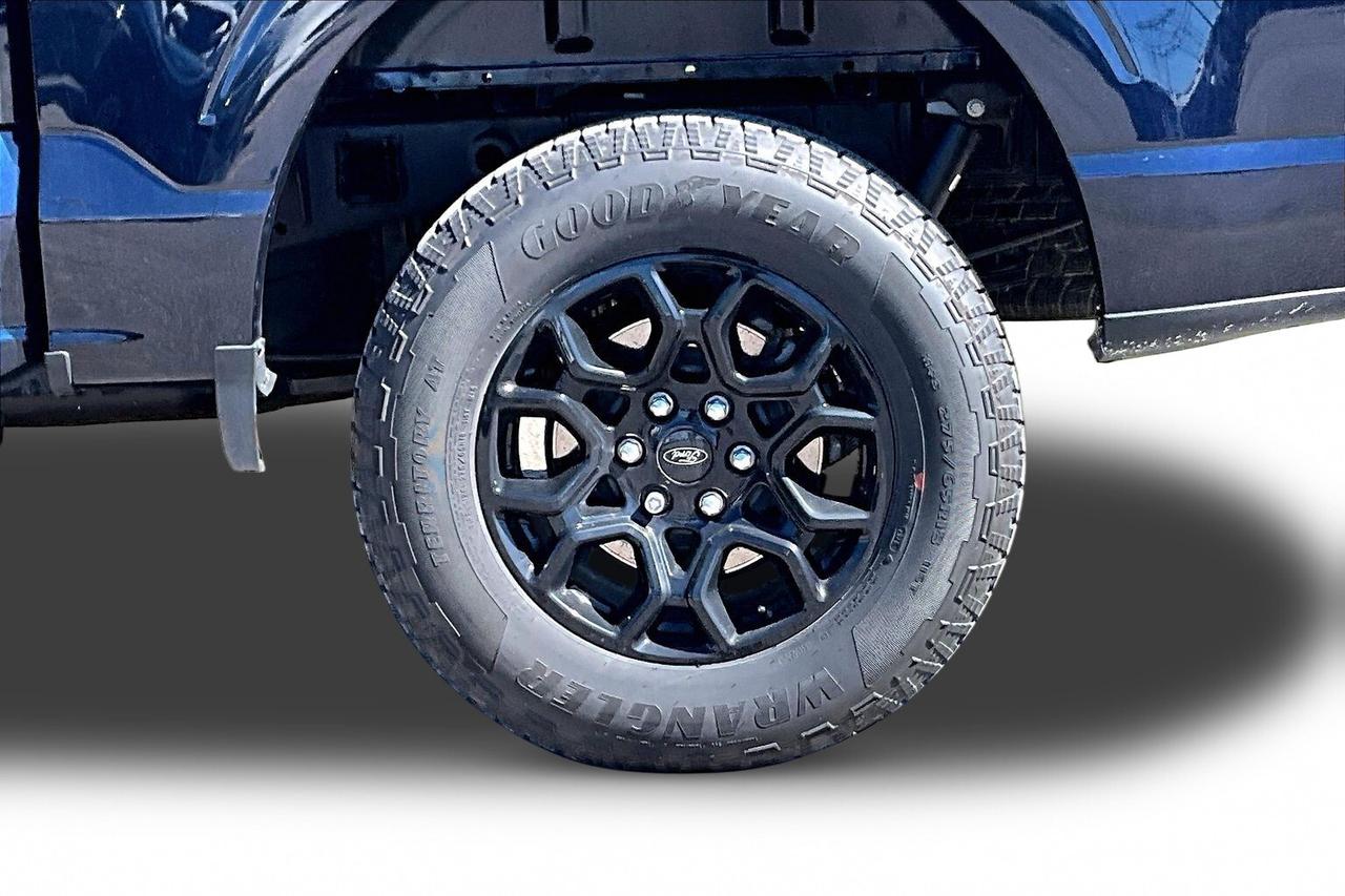 2024 Ford F-150 XLT 4WD   3.5L V6 ECOBOOST   LOW KM   NO ACCIDENTS Photo