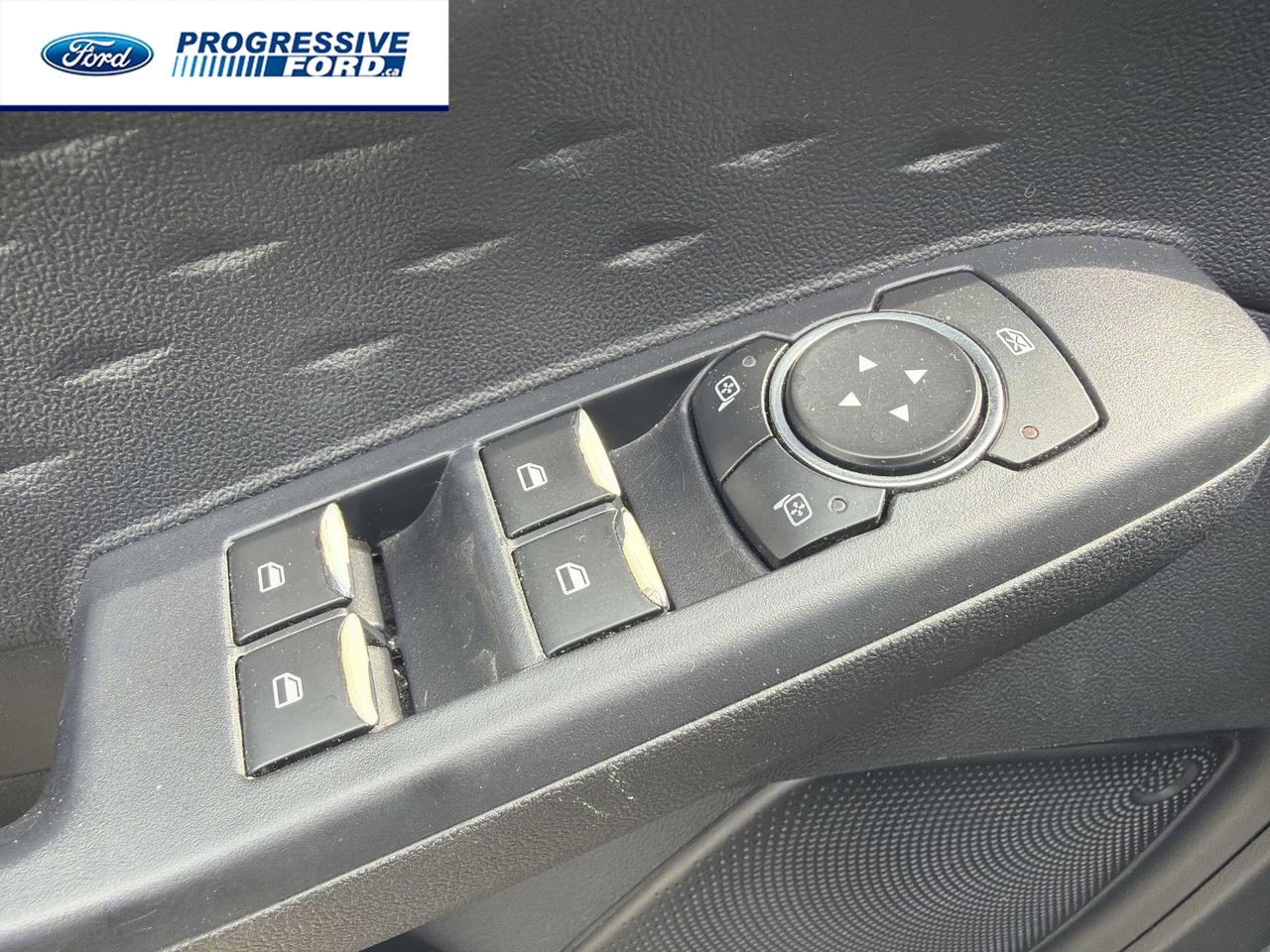 2020 Ford Escape S 4dr Front-wheel Drive Photo