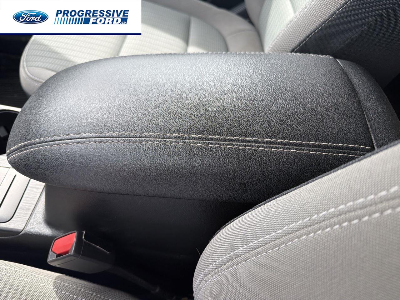 2020 Ford Escape S 4dr Front-wheel Drive Photo
