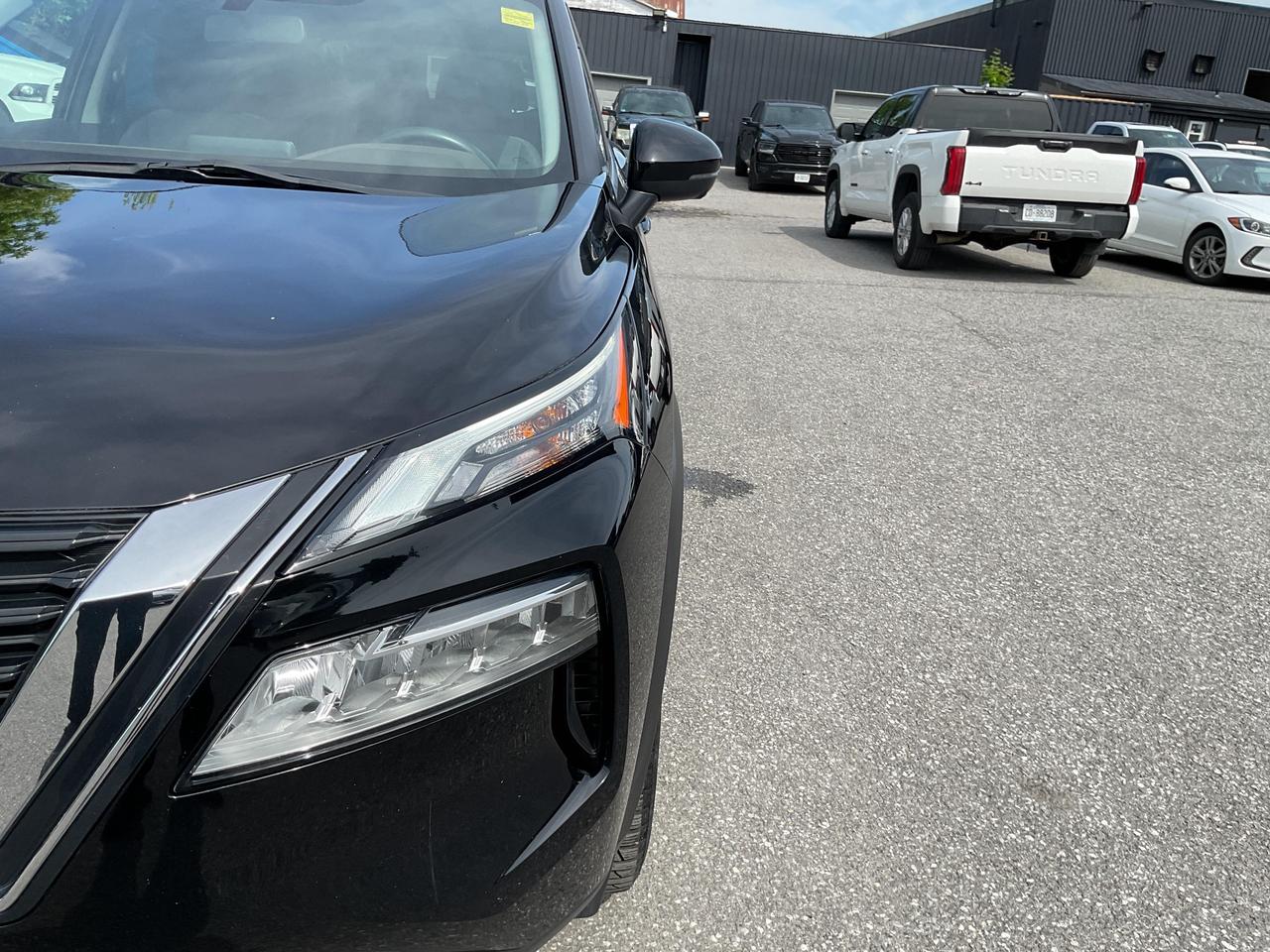 2023 Nissan Rogue  Photo
