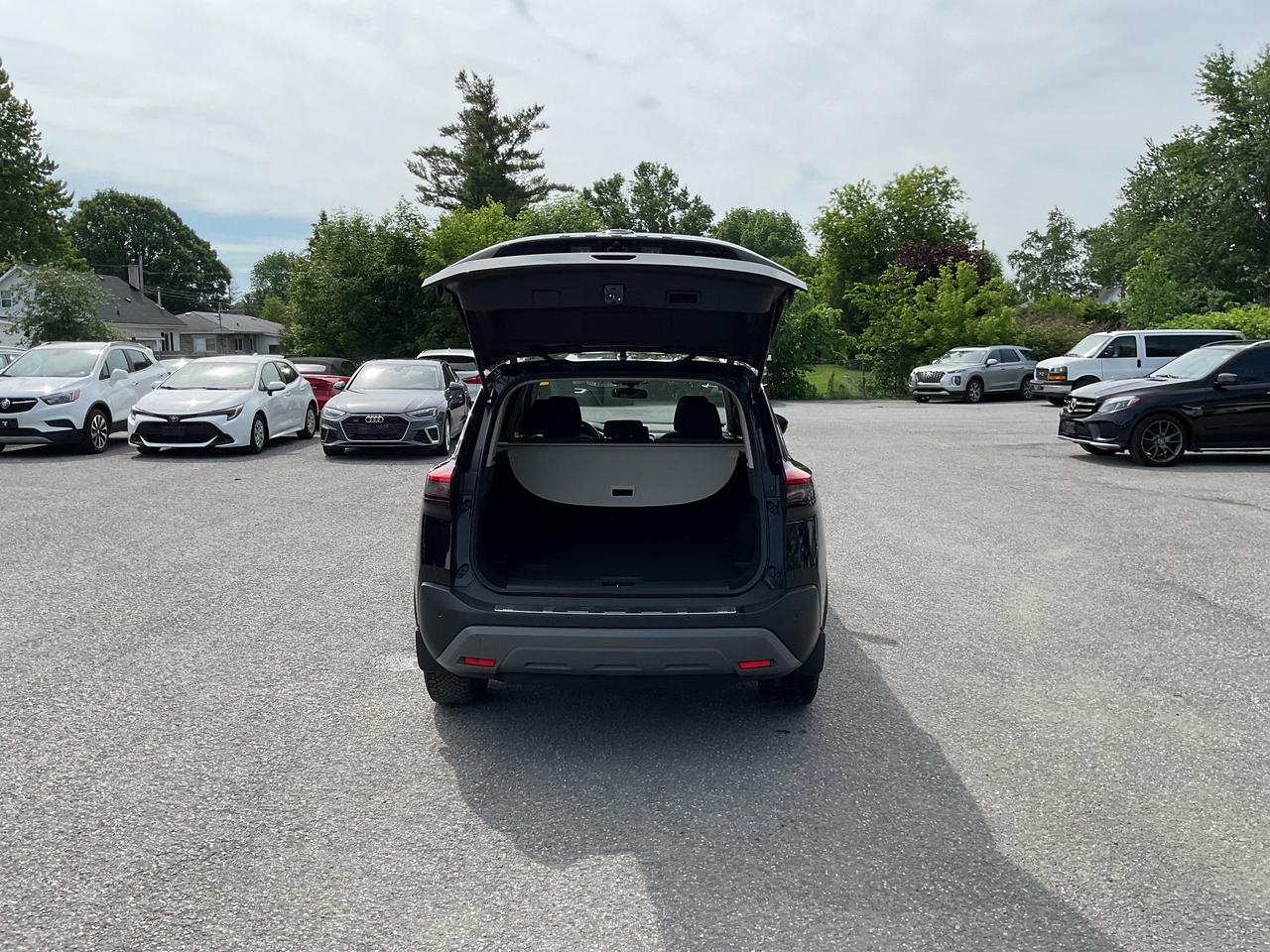 2023 Nissan Rogue  Photo