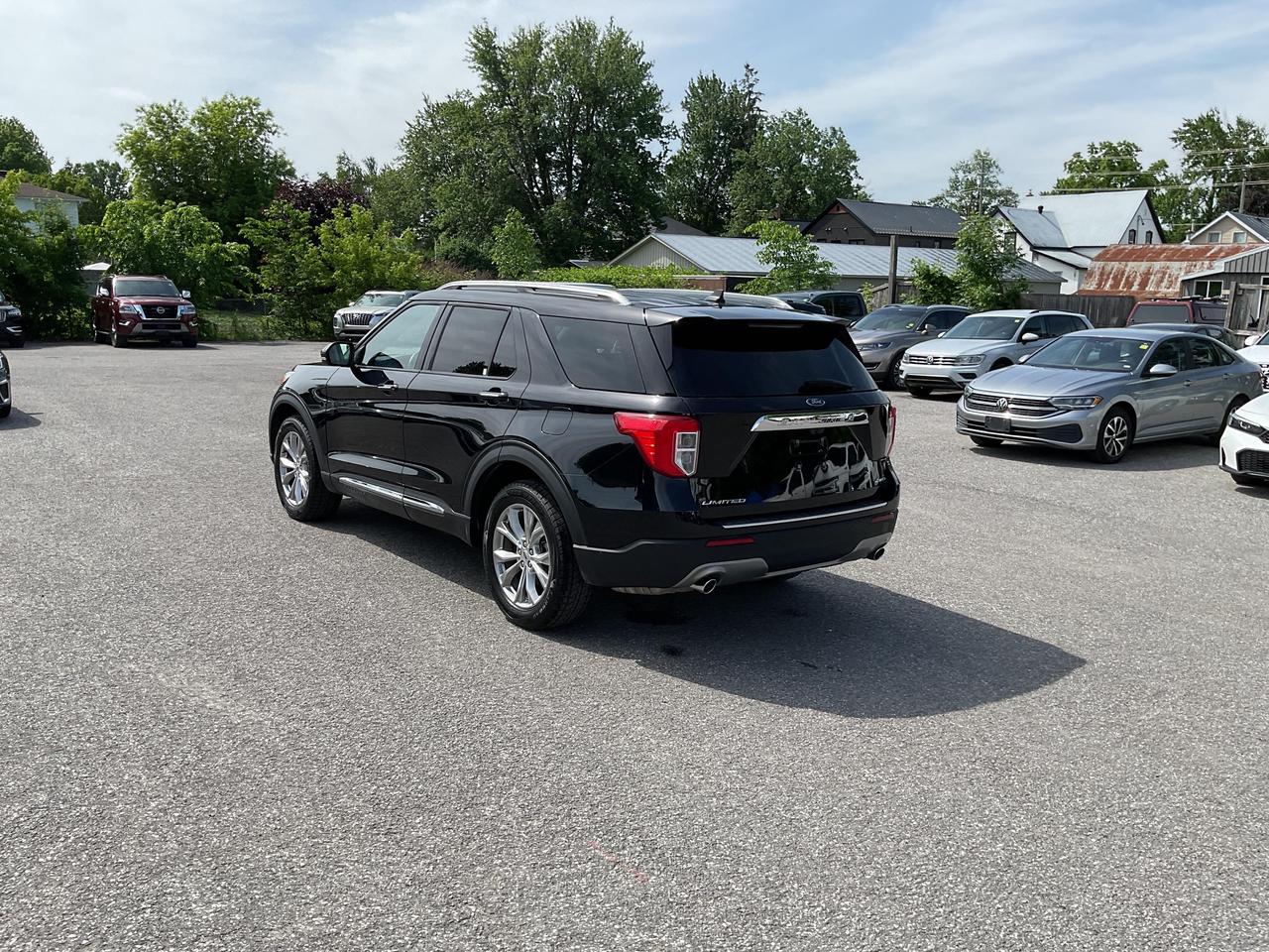 2024 Ford Explorer Limited 4dr 4x4 Photo3