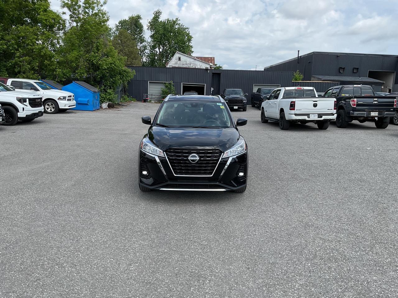 2024 Nissan Kicks SV 4dr Front-Wheel Drive Photo