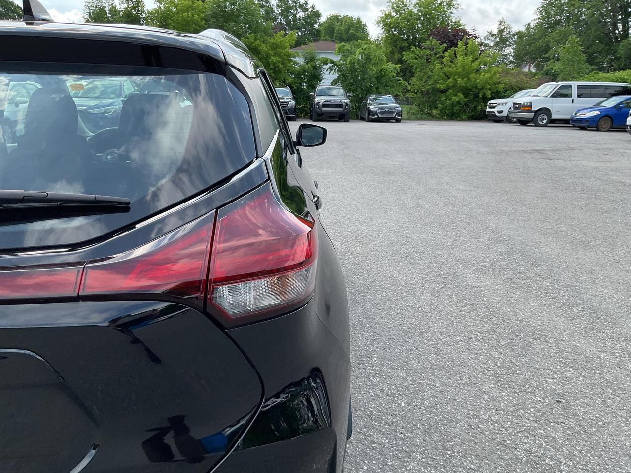 2024 Nissan Kicks SV 4dr Front-Wheel Drive Photo