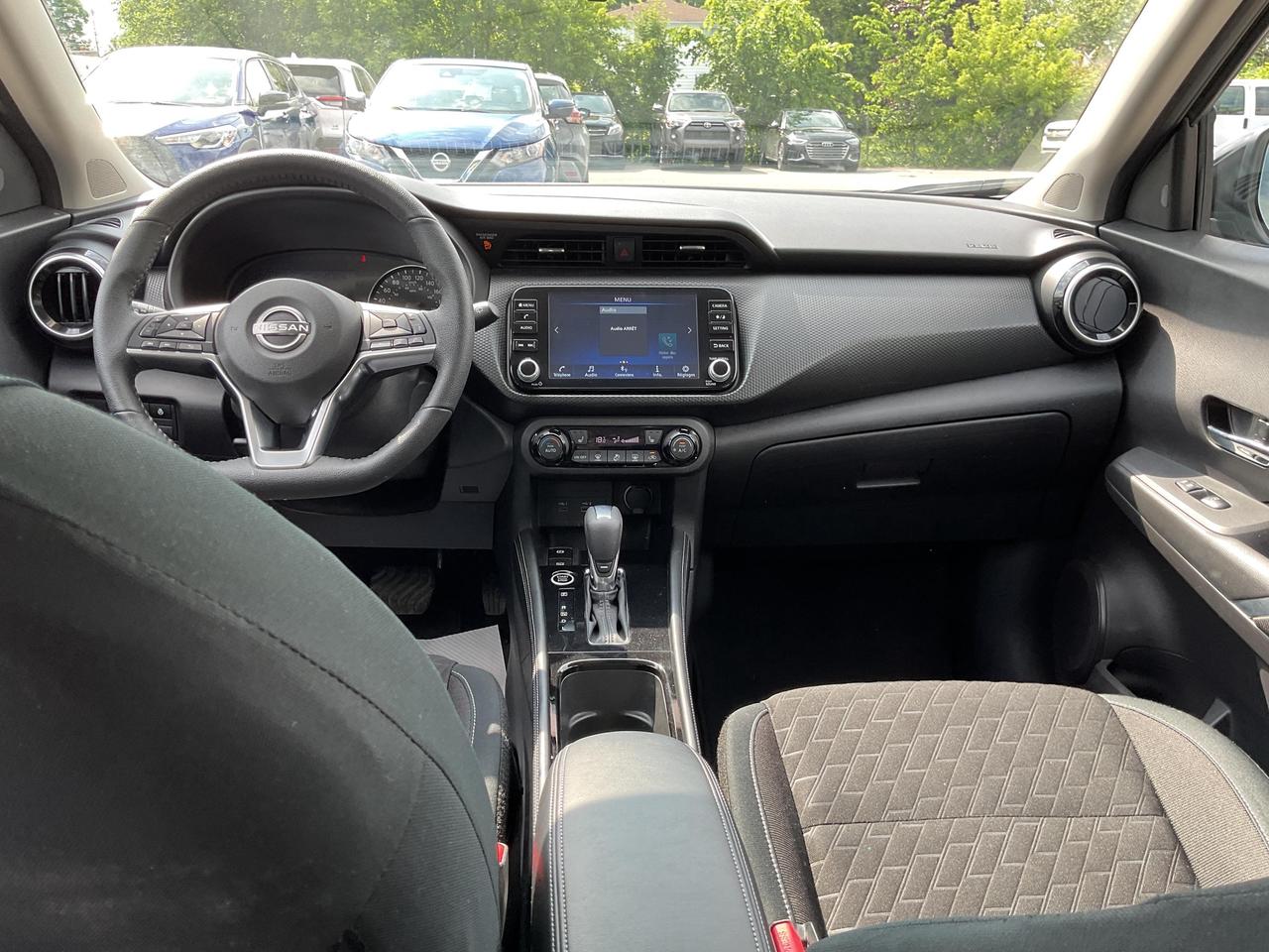 2024 Nissan Kicks SV 4dr Front-Wheel Drive Photo