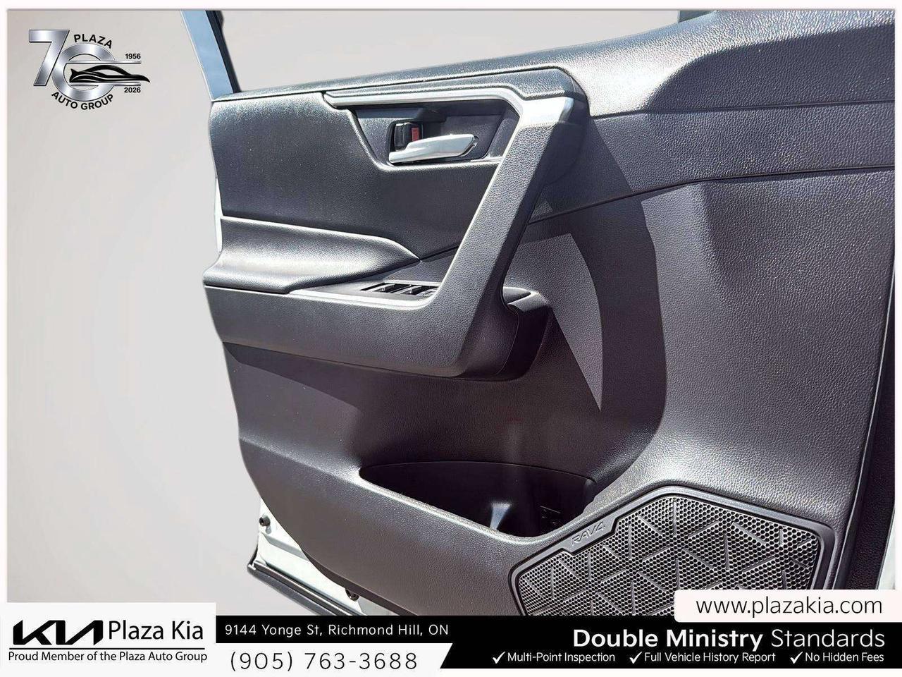 2023 Toyota RAV4 XLE Photo