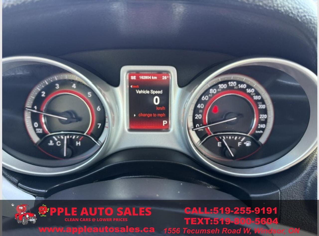 2015 Dodge Journey SXT Photo