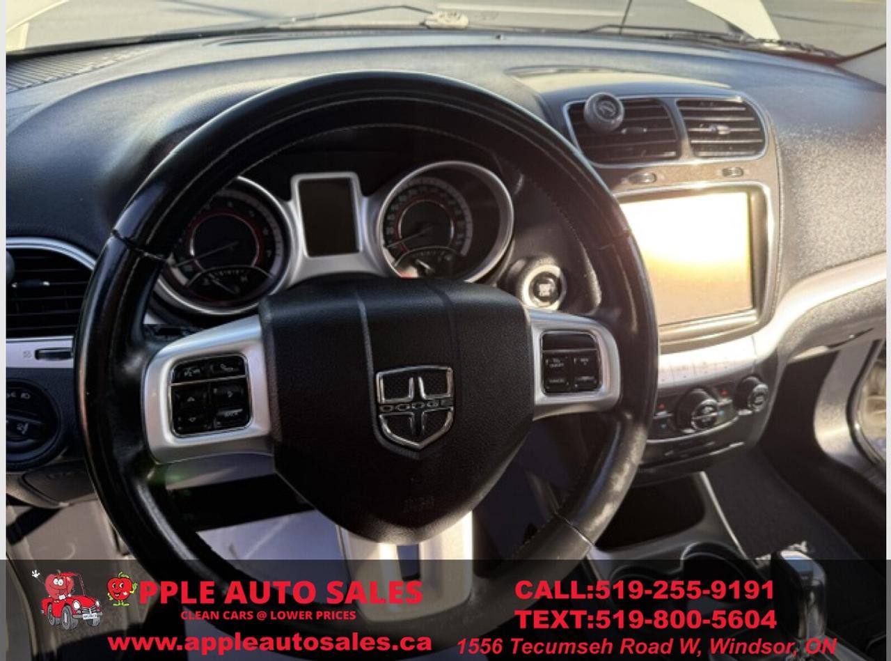 2015 Dodge Journey SXT Photo