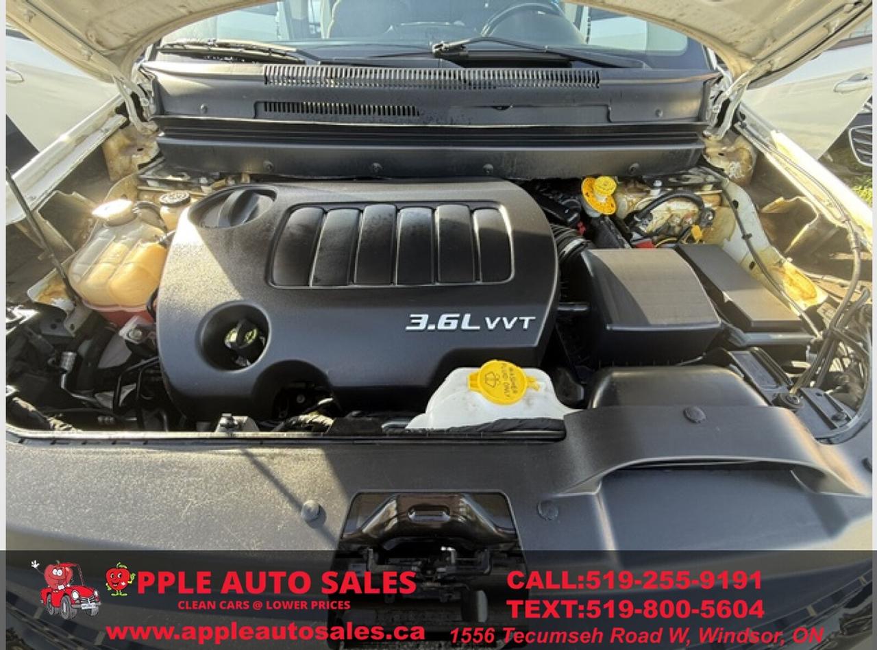 2015 Dodge Journey SXT Photo