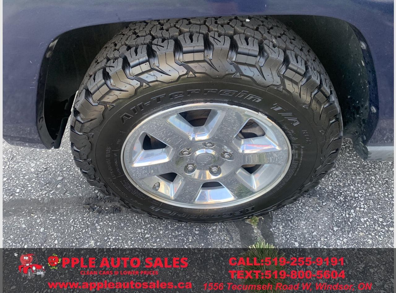 2006 Jeep Commander Limited  Photo