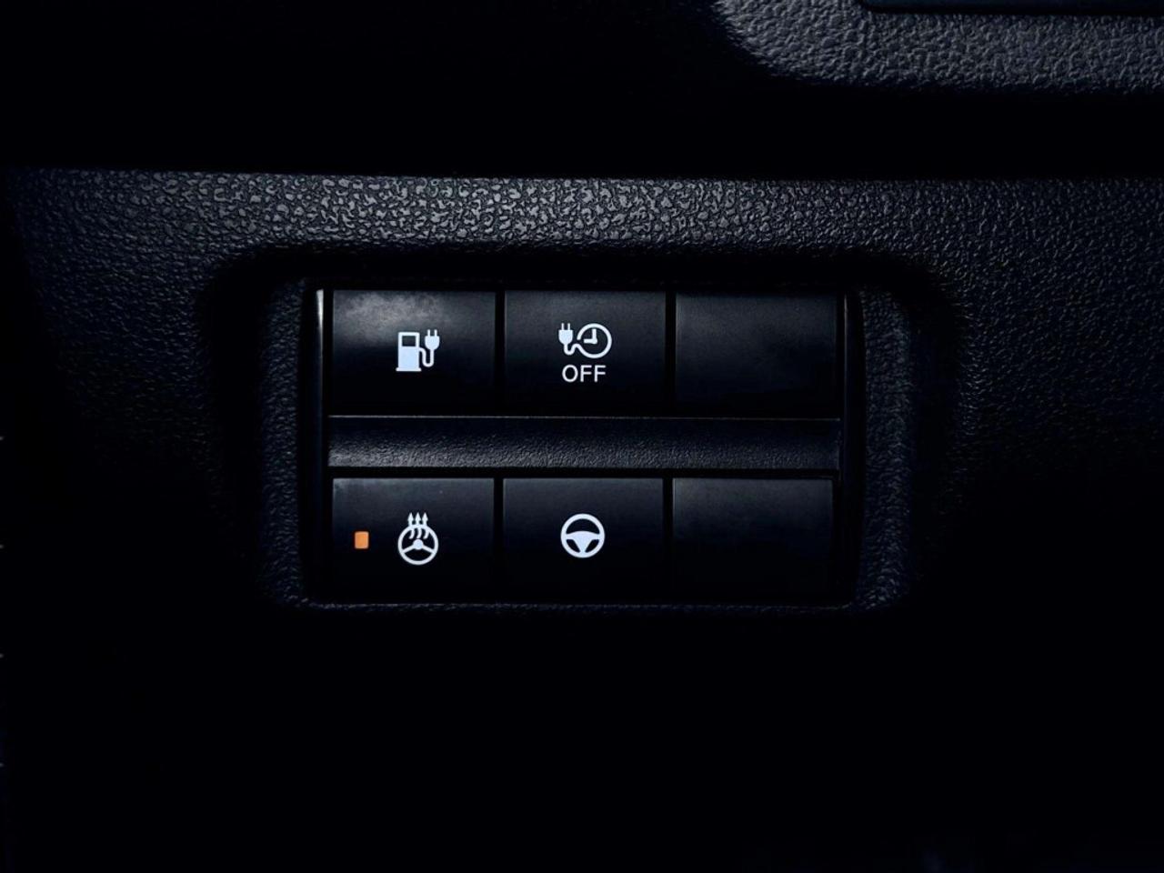 2021 Nissan Leaf SV Photo