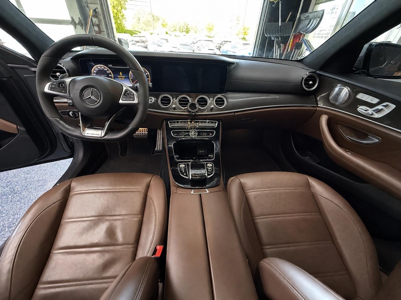 2018 Mercedes-Benz E-Class AMG E 63 S Photo4