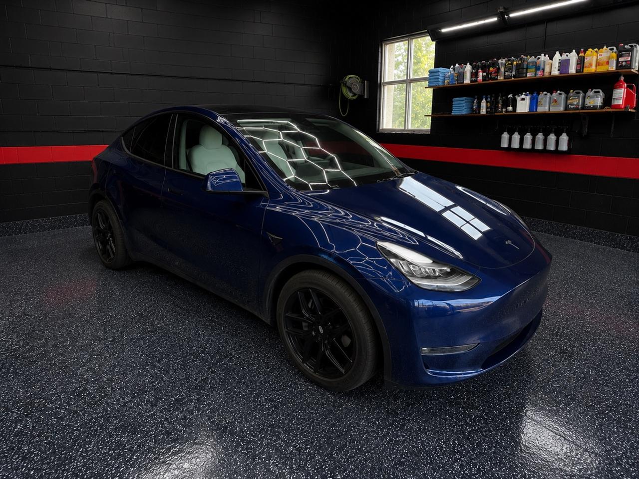 2020 Tesla Model Y LONG RANGE Photo