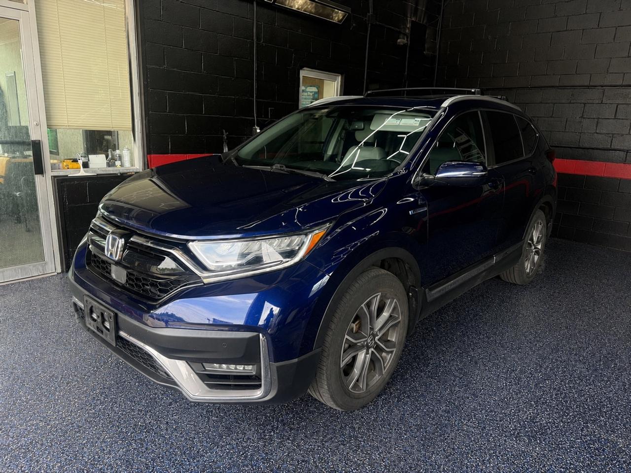 2022 Honda CR-V Hybrid Touring Photo