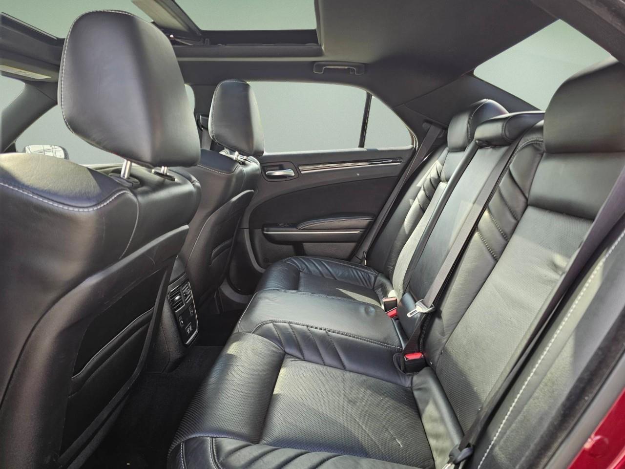 2023 Chrysler 300 C 4dr Rear-Wheel Drive Sedan Photo