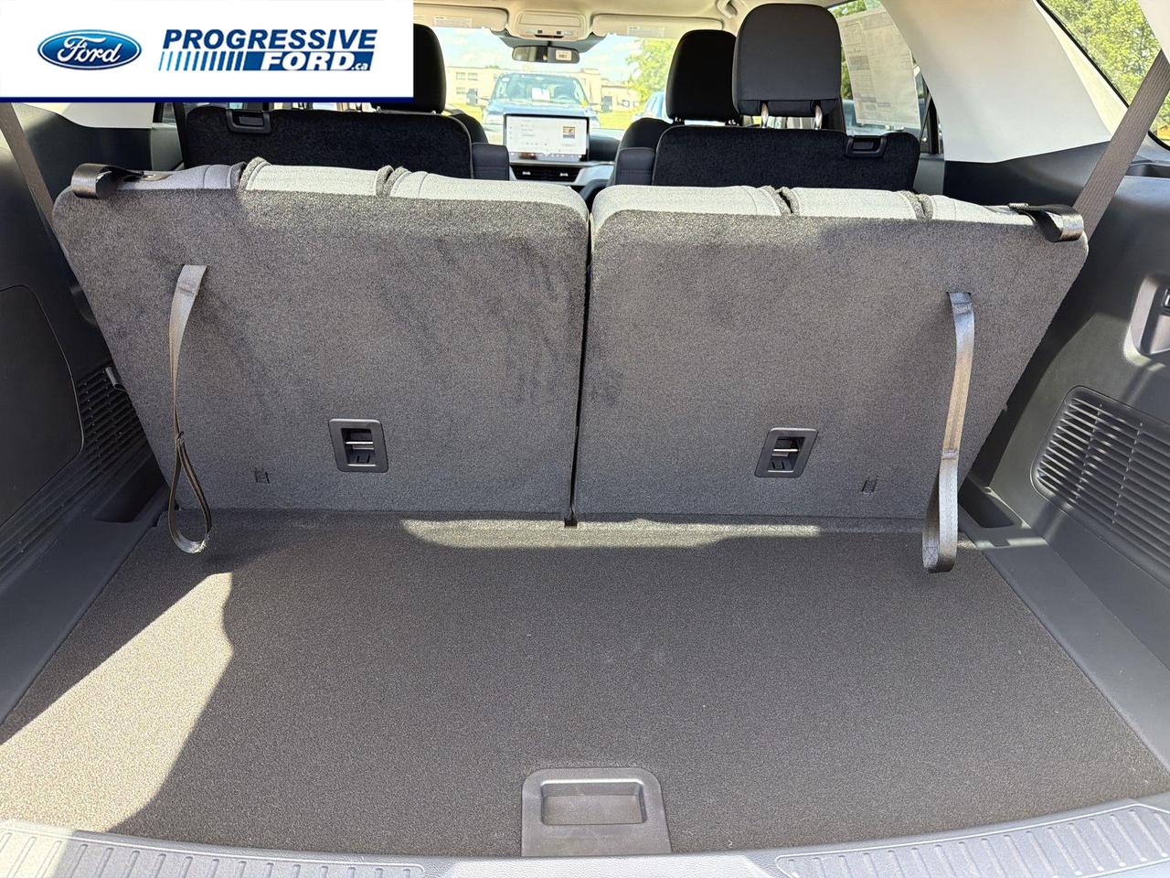 2026 Ford Explorer Active 4dr 4x4 Photo
