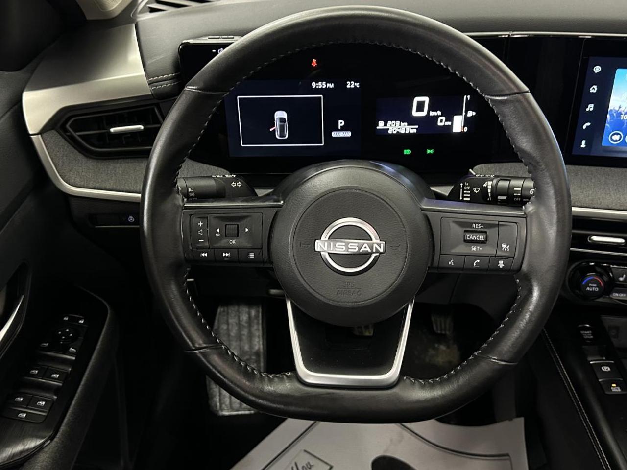 2025 Nissan Kicks SV Photo