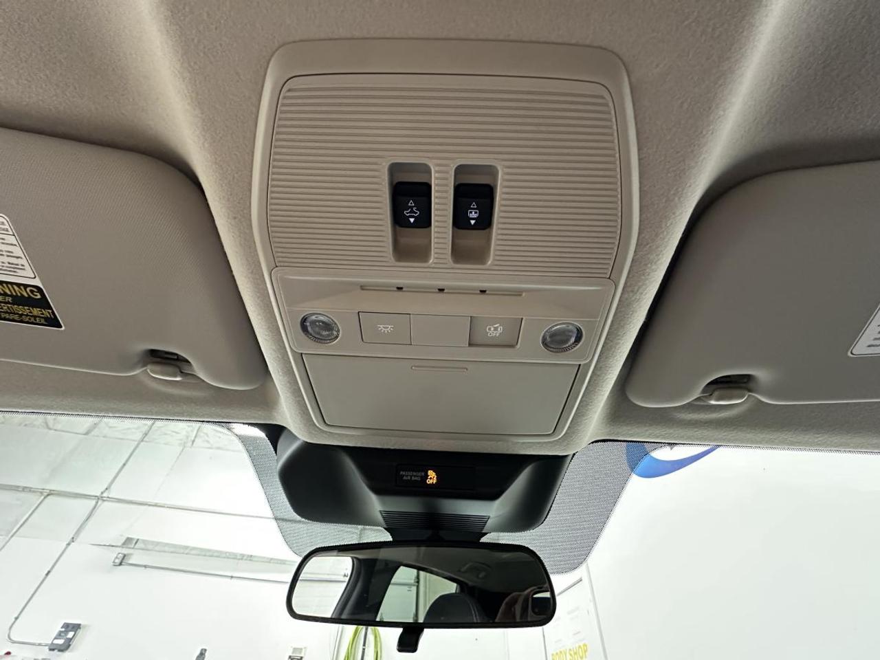 2025 Nissan Kicks SV Photo